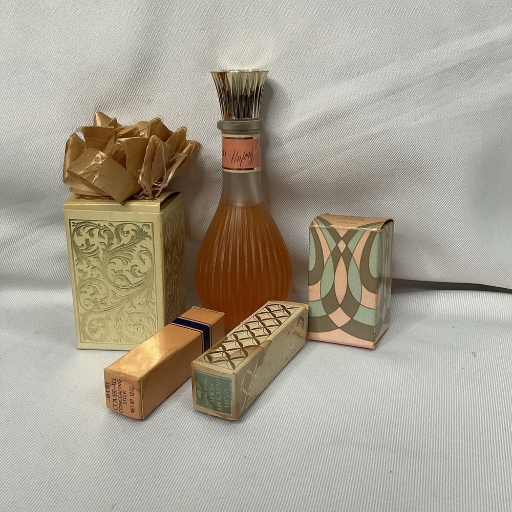 Vintage Avon Lot Elusive Charisma Unforgettable Concealer Here's My Heart - Picture 3 of 16
